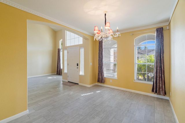 9331 Nestani Way, Elk Grove, CA 95758