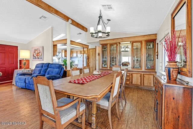 5700 W Box R Street, Tucson, AZ 85713