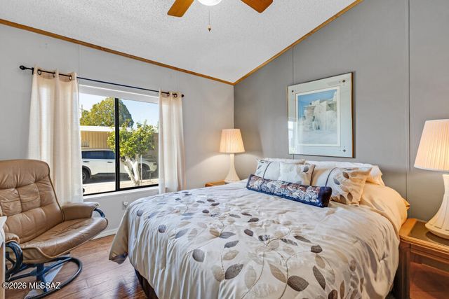 5700 W Box R Street, Tucson, AZ 85713