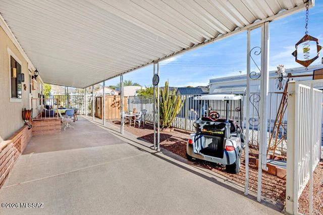 5700 W Box R Street, Tucson, AZ 85713