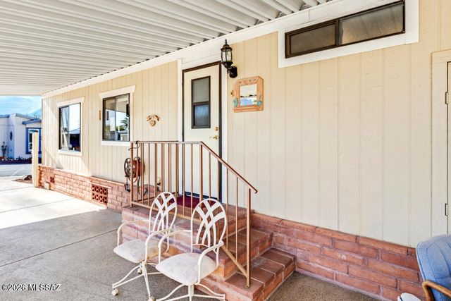 5700 W Box R Street, Tucson, AZ 85713