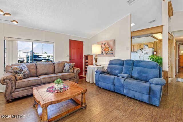 5700 W Box R Street, Tucson, AZ 85713