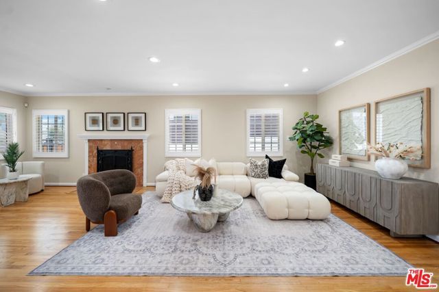 3317 Burritt Way, La Crescenta, CA 91214
