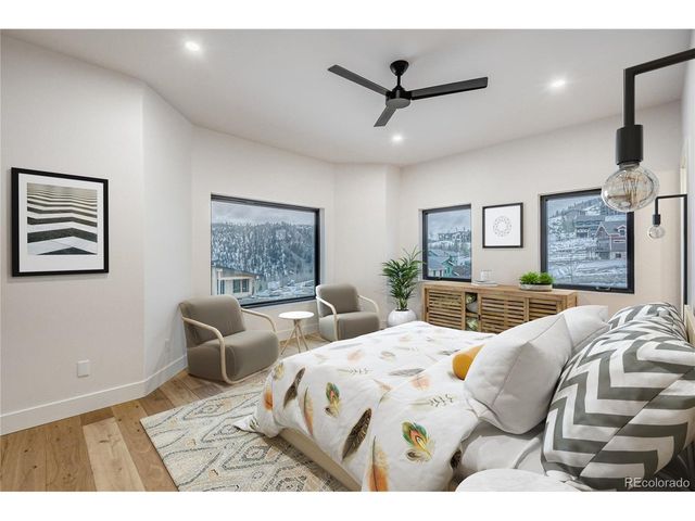 680 Lone Eagle Dr, Granby, CO 80446