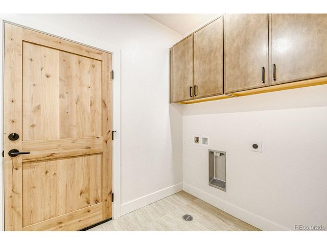 680 Lone Eagle Dr, Granby, CO 80446