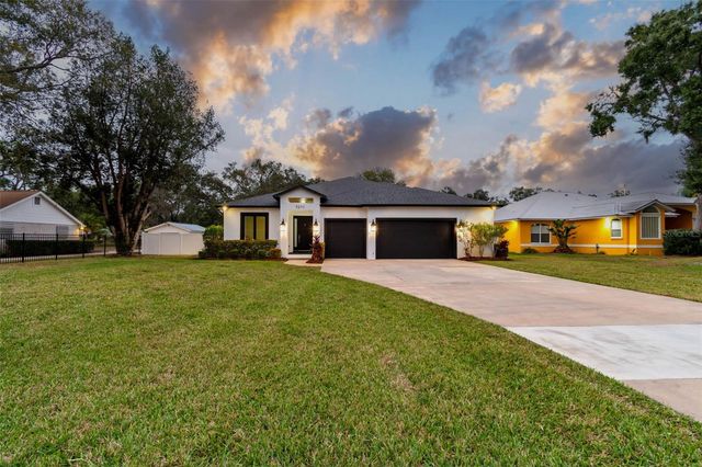 3211 MORAN ROAD, Tampa, FL 33618