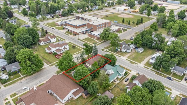 405 W 5th Street, Evart, MI 49631