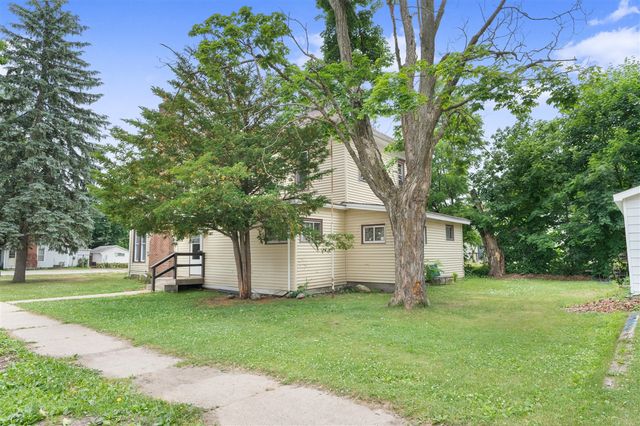 405 W 5th Street, Evart, MI 49631