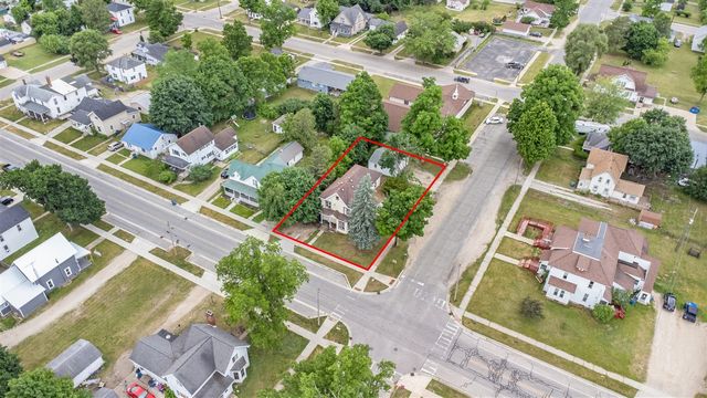 405 W 5th Street, Evart, MI 49631