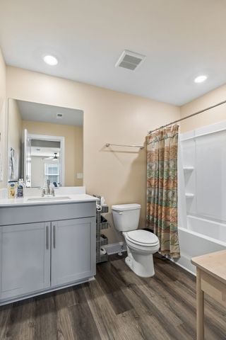 4961 Leesa Ann Ln, Hermitage, TN 37076