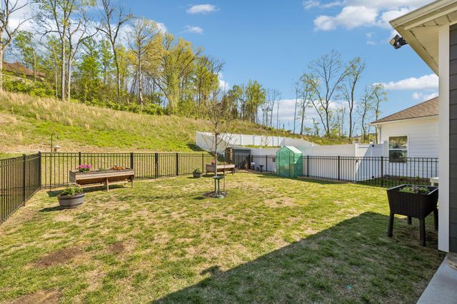 4961 Leesa Ann Ln, Hermitage, TN 37076