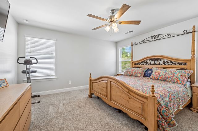 4961 Leesa Ann Ln, Hermitage, TN 37076