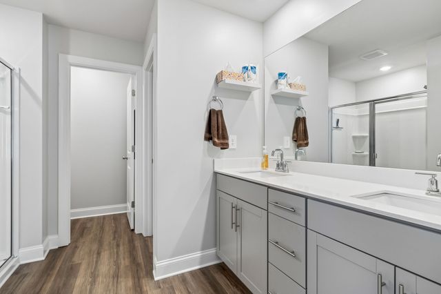 4961 Leesa Ann Ln, Hermitage, TN 37076