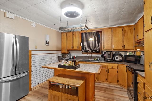 67 Cherry Street, Schroeppel, NY 13135