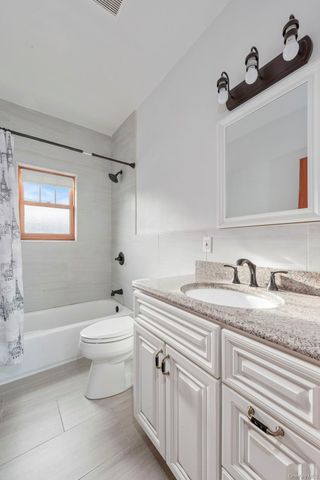 1260 Warwick Street, Uniondale, NY 11553