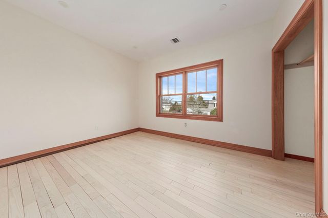 1260 Warwick Street, Uniondale, NY 11553