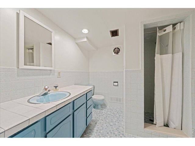 605 6th St, Windsor, CO 80550