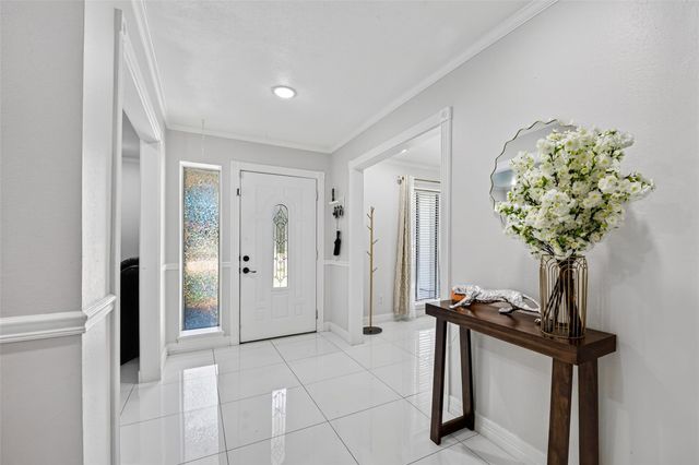 104 Burgundy Lane, League City, TX 77573