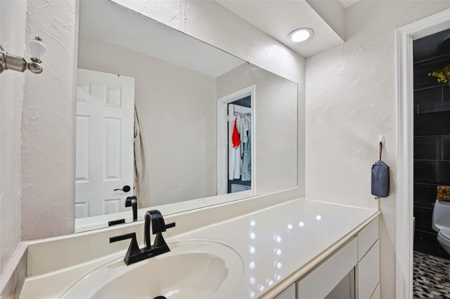 104 Burgundy Lane, League City, TX 77573
