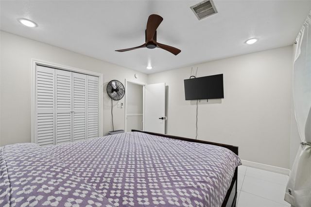 104 Burgundy Lane, League City, TX 77573