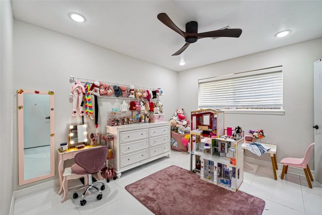 104 Burgundy Lane, League City, TX 77573