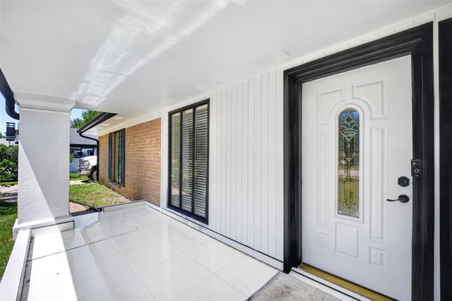 104 Burgundy Lane, League City, TX 77573