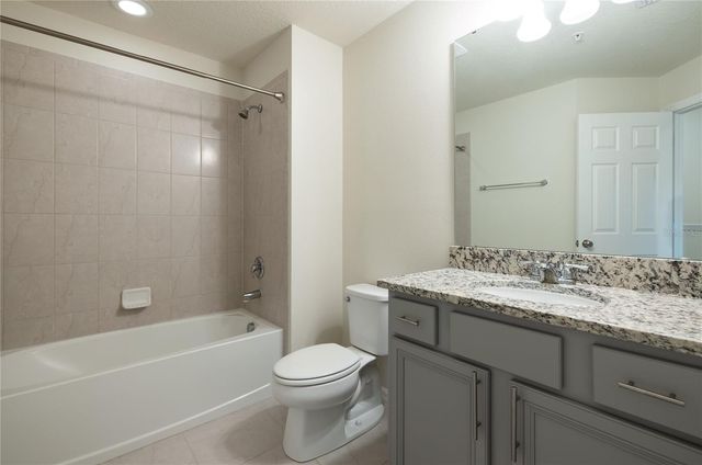 1280 PAVIA DRIVE, Apopka, FL 32703
