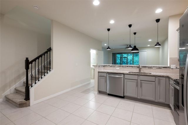 1280 PAVIA DRIVE, Apopka, FL 32703