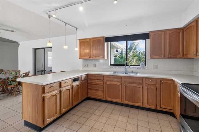 4840 LAKE CECILE DRIVE, Kissimmee, FL 34746