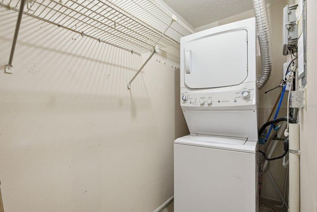 4344 TAHITIAN GARDENS CIRCLE B, Holiday, FL 34691