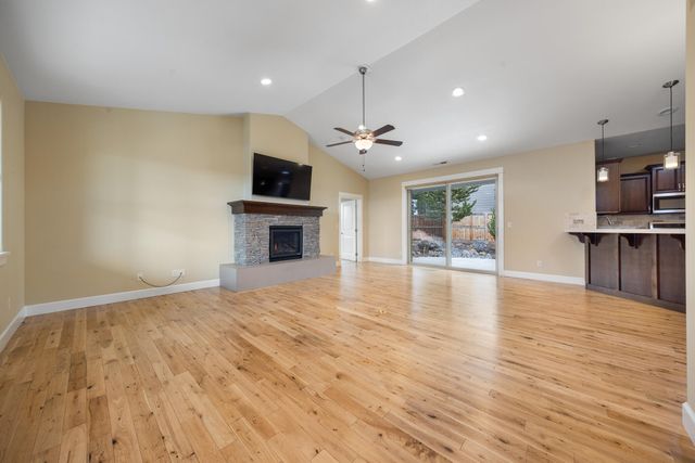 3344 SW Cascade Vista Drive, Redmond, OR 97756