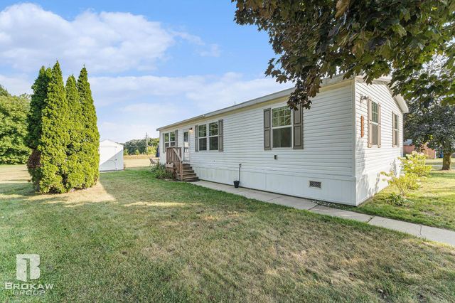 4649 Butternut Street, Clarkston, MI 48348