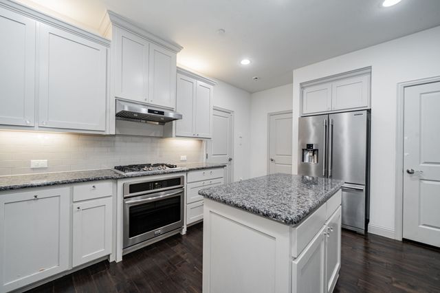 7125 Huckleberry Drive, Mckinney, TX 75070