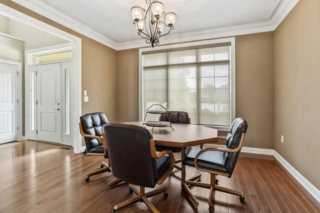 1503 English Oak Drive, Champaign, IL 61822