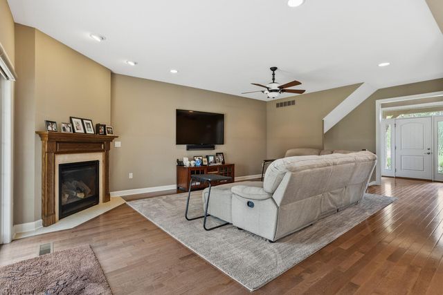 1503 English Oak Drive, Champaign, IL 61822