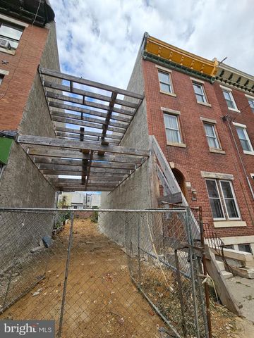 2833 POPLAR ST, Philadelphia, PA 19130