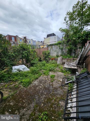 2833 POPLAR ST, Philadelphia, PA 19130