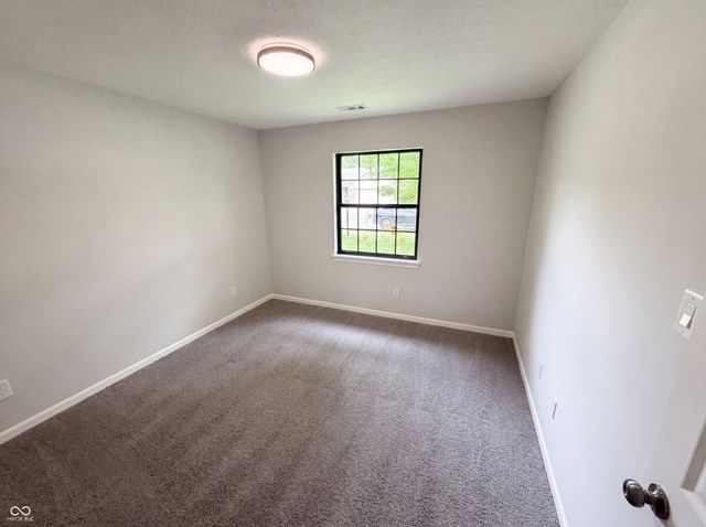 8058 Cherrybark Drive, Indianapolis, IN 46236