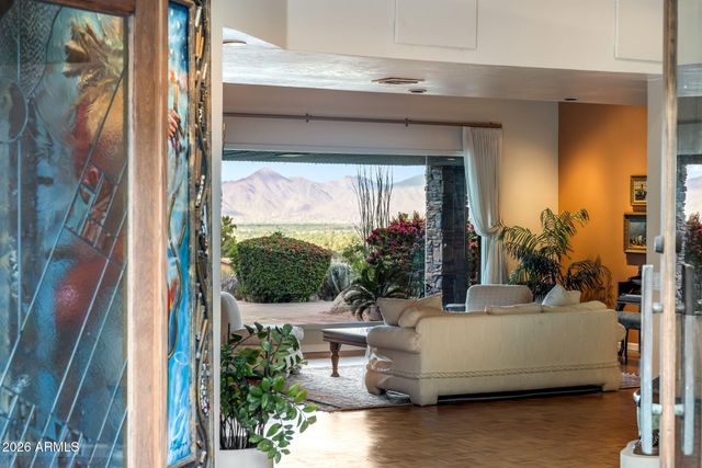 8219 N CHARLES Drive, Paradise Valley, AZ 85253
