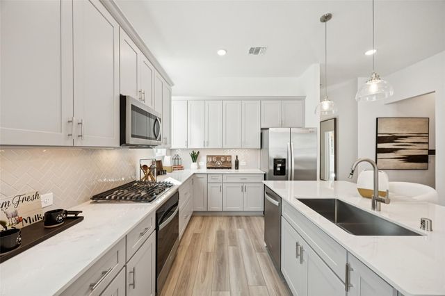 8662 Jam Session Drive, Montgomery, TX 77316