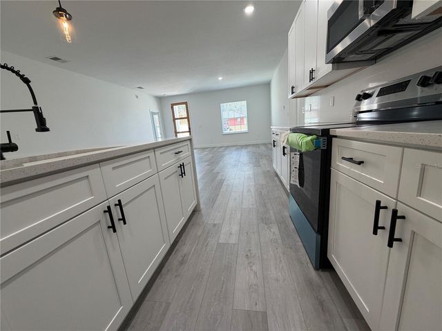 13047 SW 79TH CIRCLE, Ocala, FL 34473