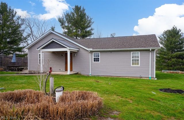 14724 Elm Drive, Newbury, OH 44065