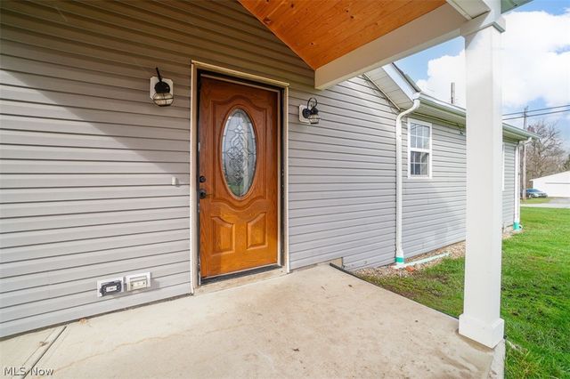 14724 Elm Drive, Newbury, OH 44065