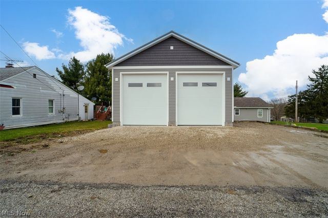 14724 Elm Drive, Newbury, OH 44065