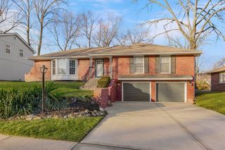 1700 NE 68TH Terrace, Gladstone, MO 64118