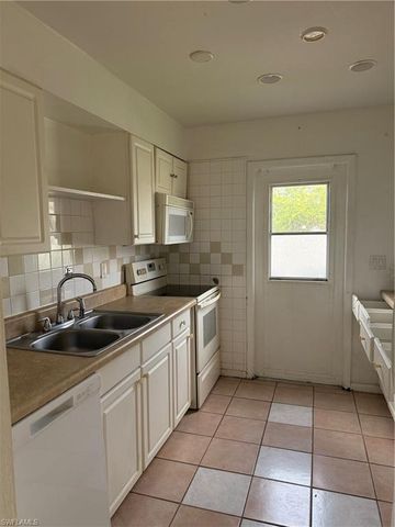 1131 S Loop BLVD, Lehigh Acres, FL 33936