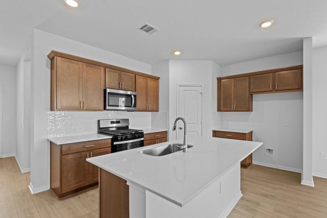 1824 Dandy Brush DR, Georgetown, TX 78641
