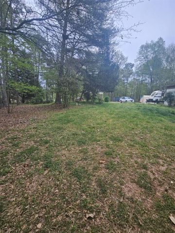 921 Deer River Road SE, Monroe, GA 30656