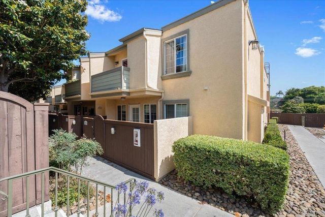 5404 Balboa Arms Dr 469, San Diego, CA 92117