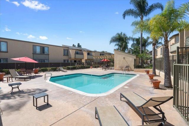 5404 Balboa Arms Dr 469, San Diego, CA 92117